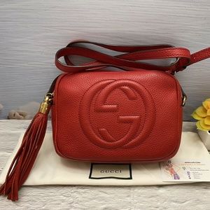 Gucci Soho Disco Pebbled Calfskin Small Tabasco Red Leather Cross Body -  MyDesignerly